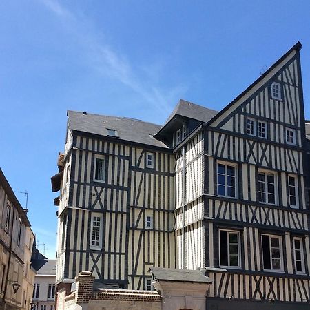 Logis Saint Eloi Apartment Rouen Exterior photo